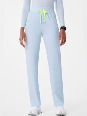 Figs Livingston Scrub Pants in Open Skies. Size XS. NWT.